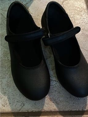 Women’s Black Tap Shoes